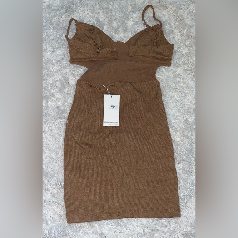 Hello Molly dress - Picture 11 of 11